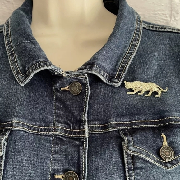 Vintage Gerry's Leopard Jaguar Brooch Pin - Picture 5 of 5